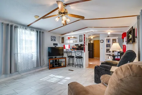 37 Bunker Lane Madbury NH 03823