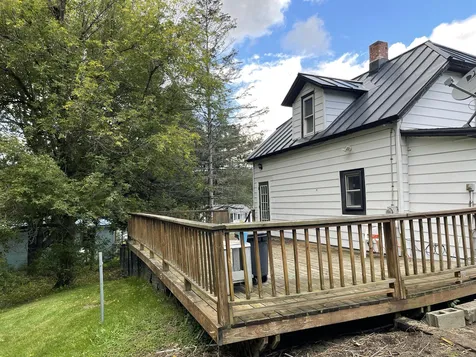 8 Brown Street Enfield NH 03748