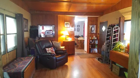 108 Lat Lane Swanzey NH 03446-2506