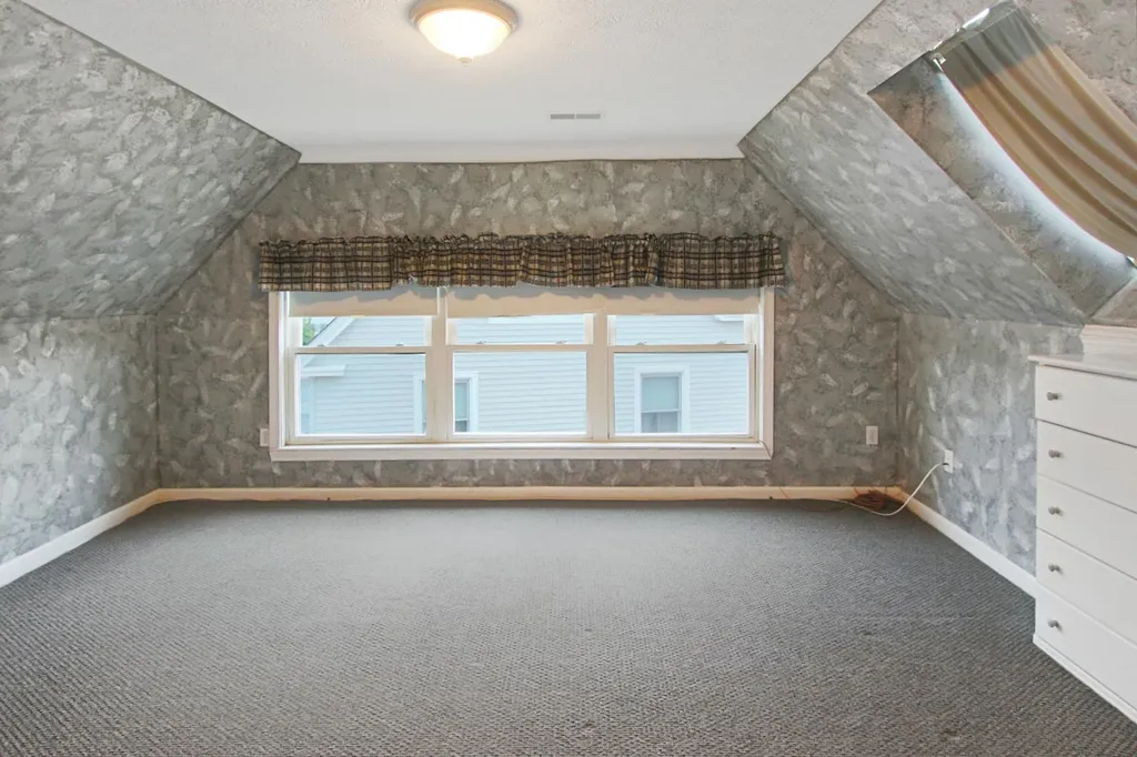 122-124 Allds Street Nashua NH 03060