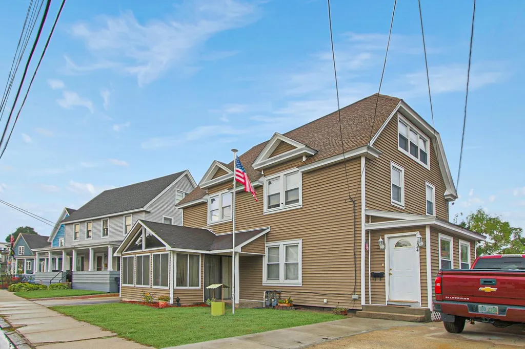 122-124 Allds Street Nashua NH 03060