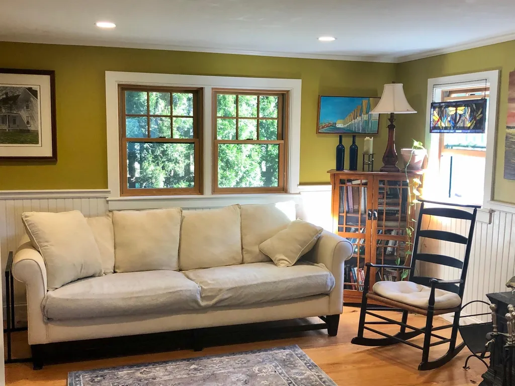 28 Maple Avenue Eliot ME 03903