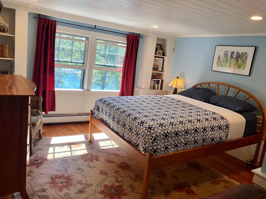 28 Maple Avenue Eliot ME 03903