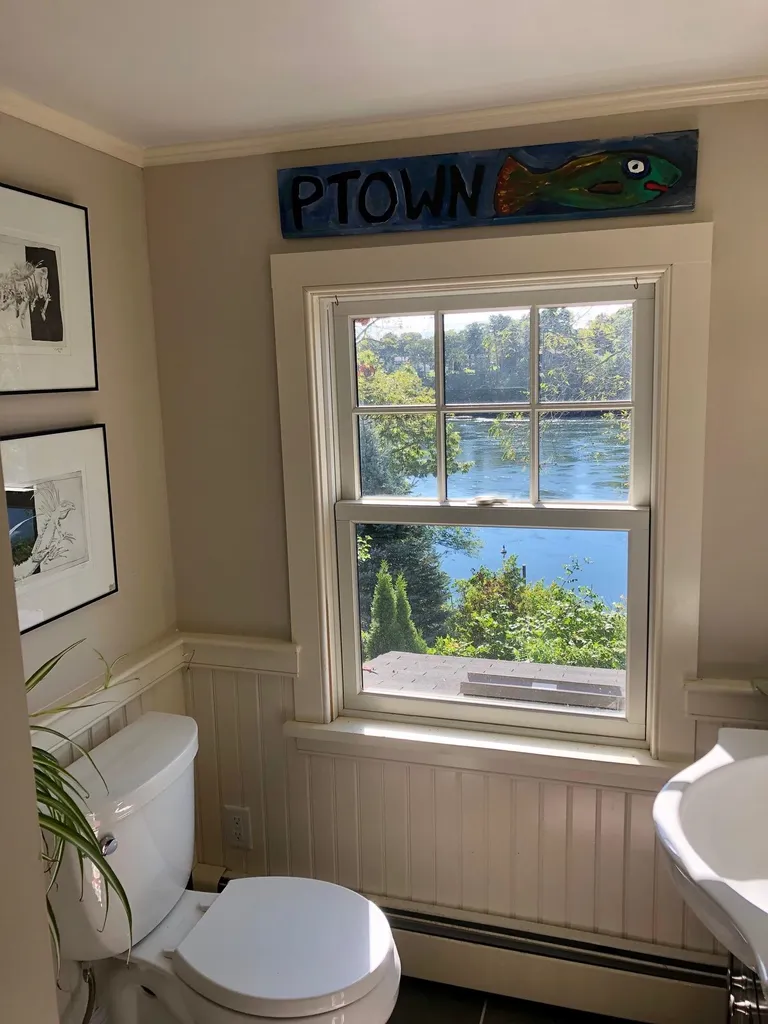 28 Maple Avenue Eliot ME 03903