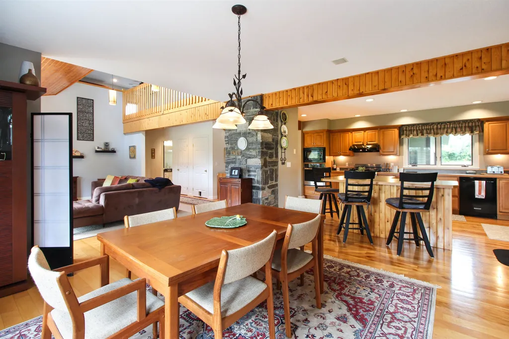 140 West Shore Road Grand Isle VT 05458