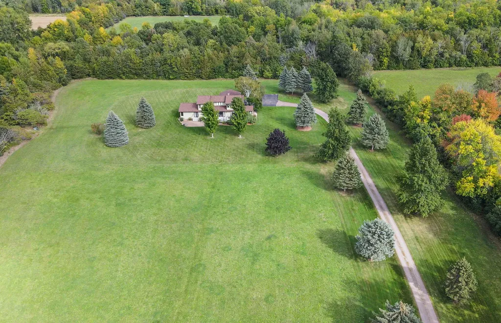 140 West Shore Road Grand Isle VT 05458