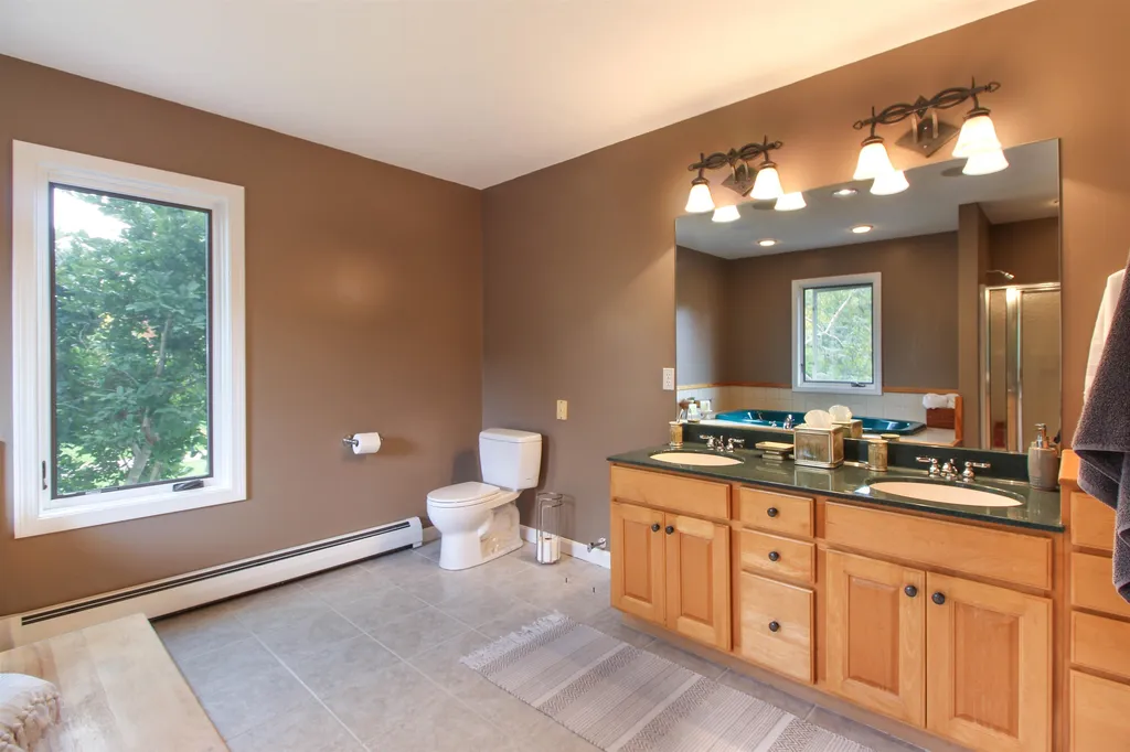 140 West Shore Road Grand Isle VT 05458