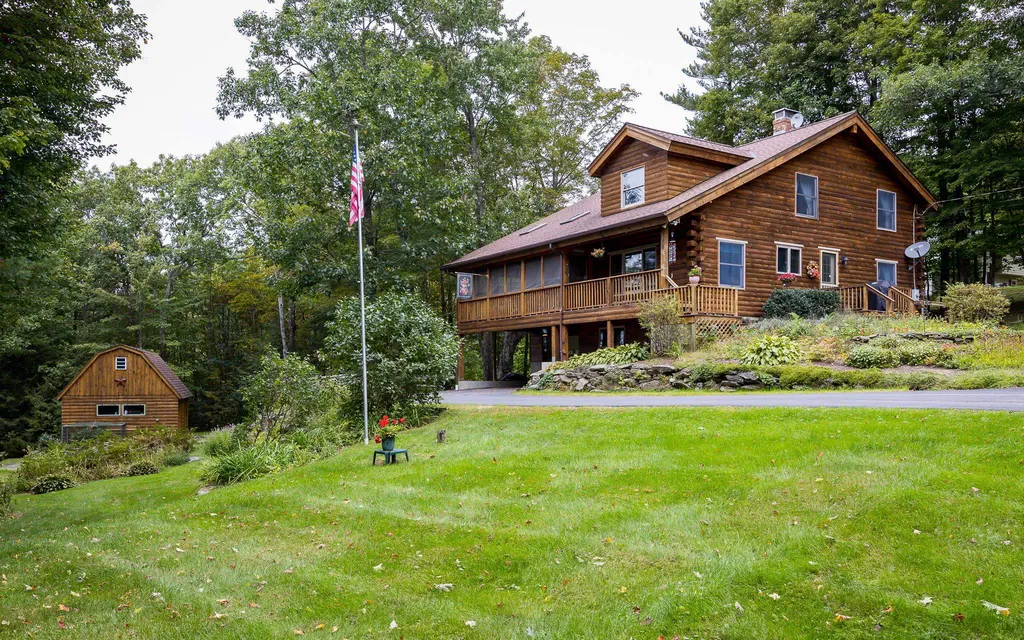 33 Carpenter Hill Road Walpole NH 03608