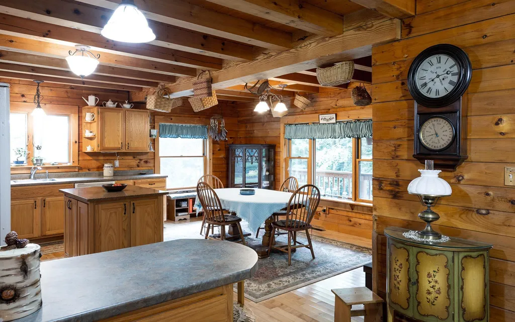 33 Carpenter Hill Road Walpole NH 03608