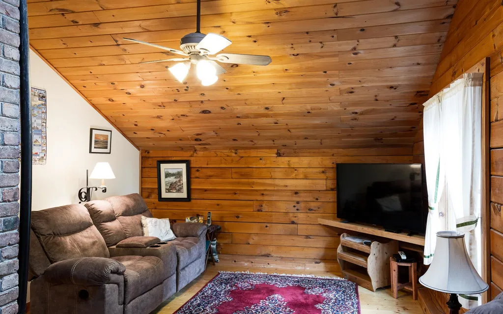 33 Carpenter Hill Road Walpole NH 03608