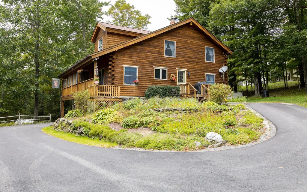 33 Carpenter Hill Road Walpole NH 03608