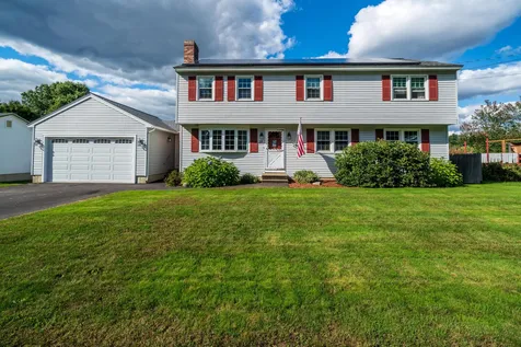 29 Jennifer Drive Nashua NH 03062