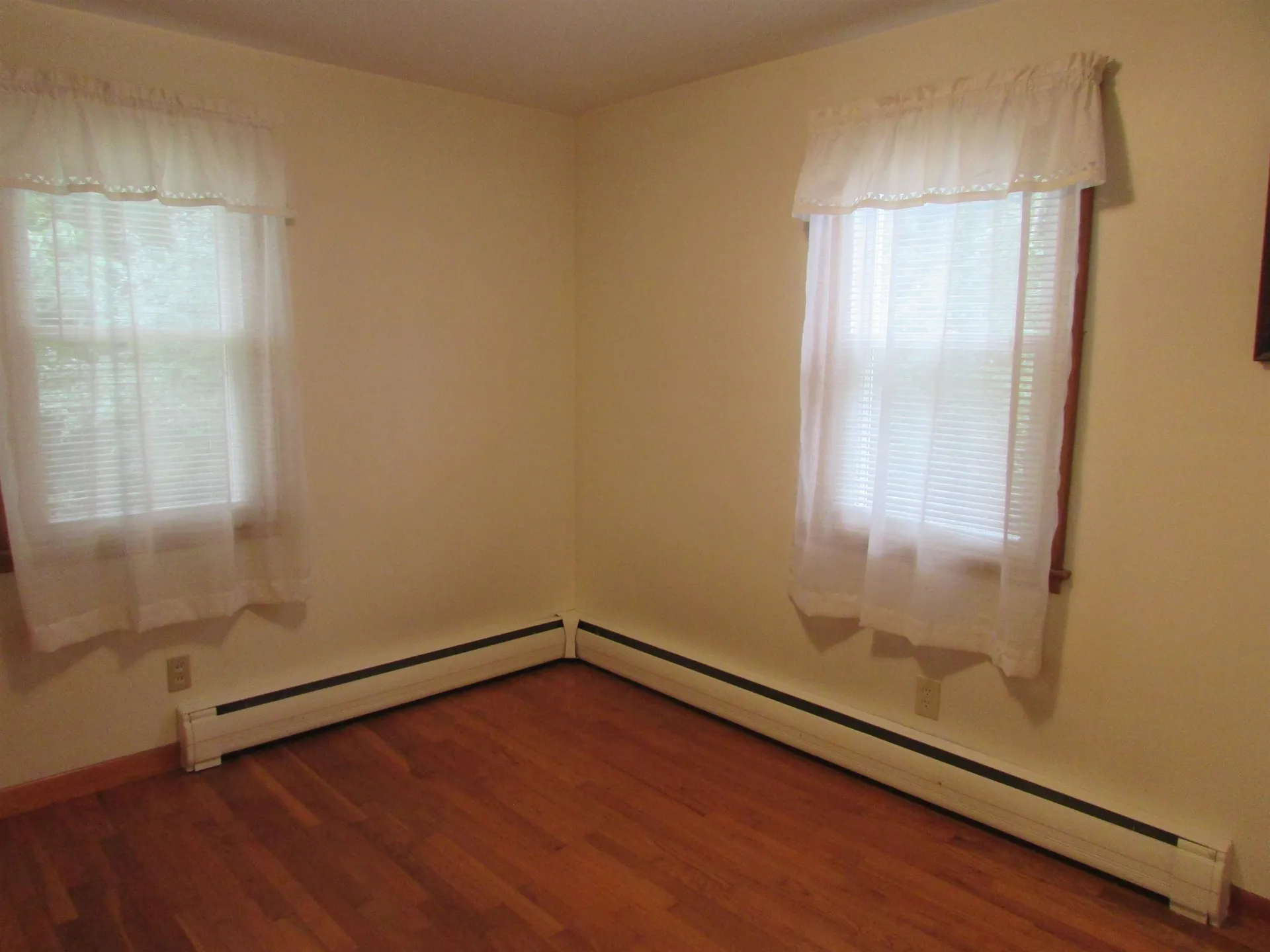 2 Great Falls Avenue Rochester NH 03867
