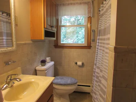 2 Great Falls Avenue Rochester NH 03867