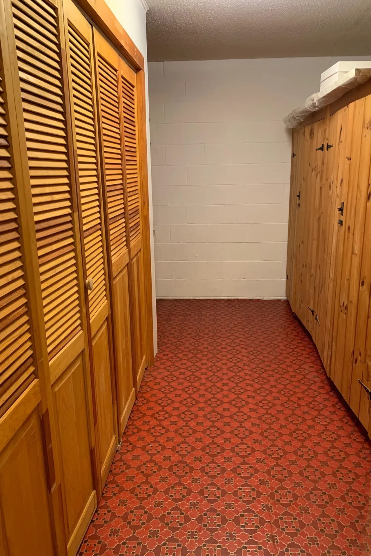 207 Brook Hollow Hanover NH 03755