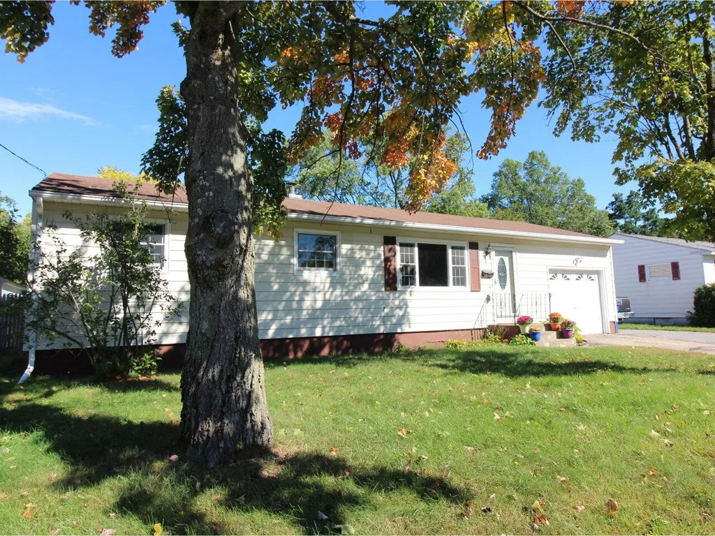34 Logwood Street South Burlington VT 05403
