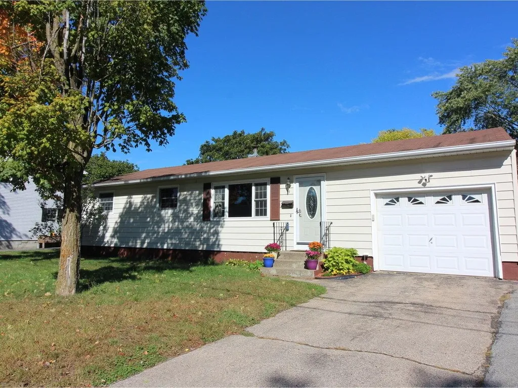 34 Logwood Street South Burlington VT 05403