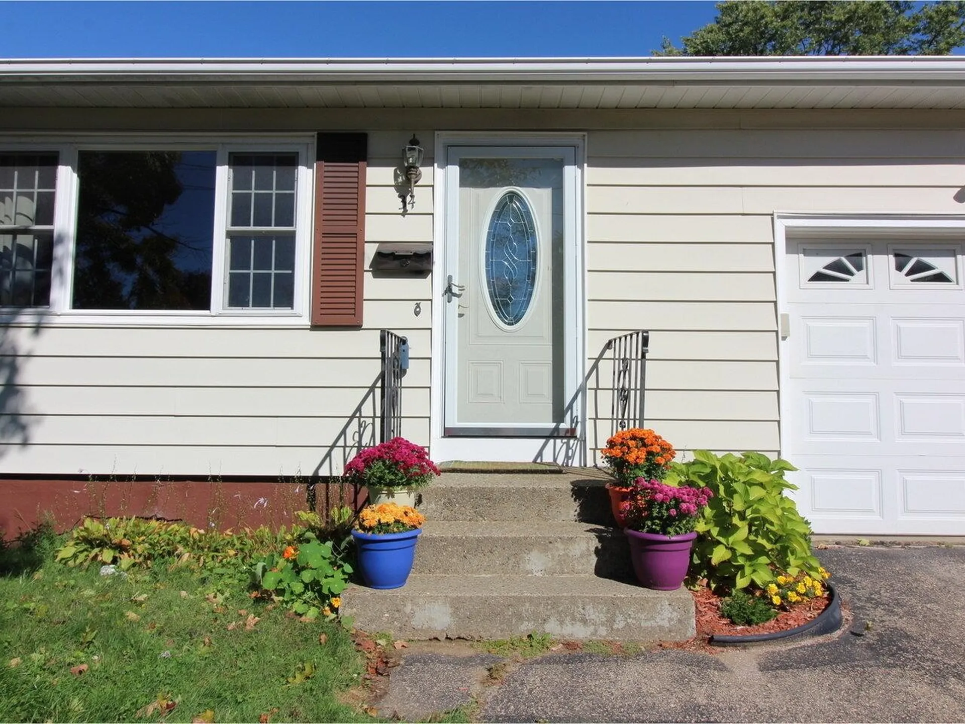 34 Logwood Street South Burlington VT 05403