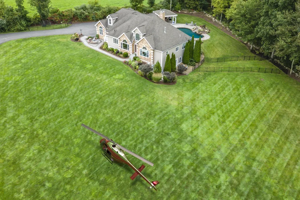 268 Mountain Road Concord NH 03301