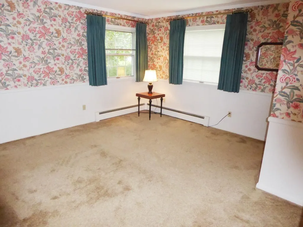 302 Juniper Ridge Shelburne VT 05482