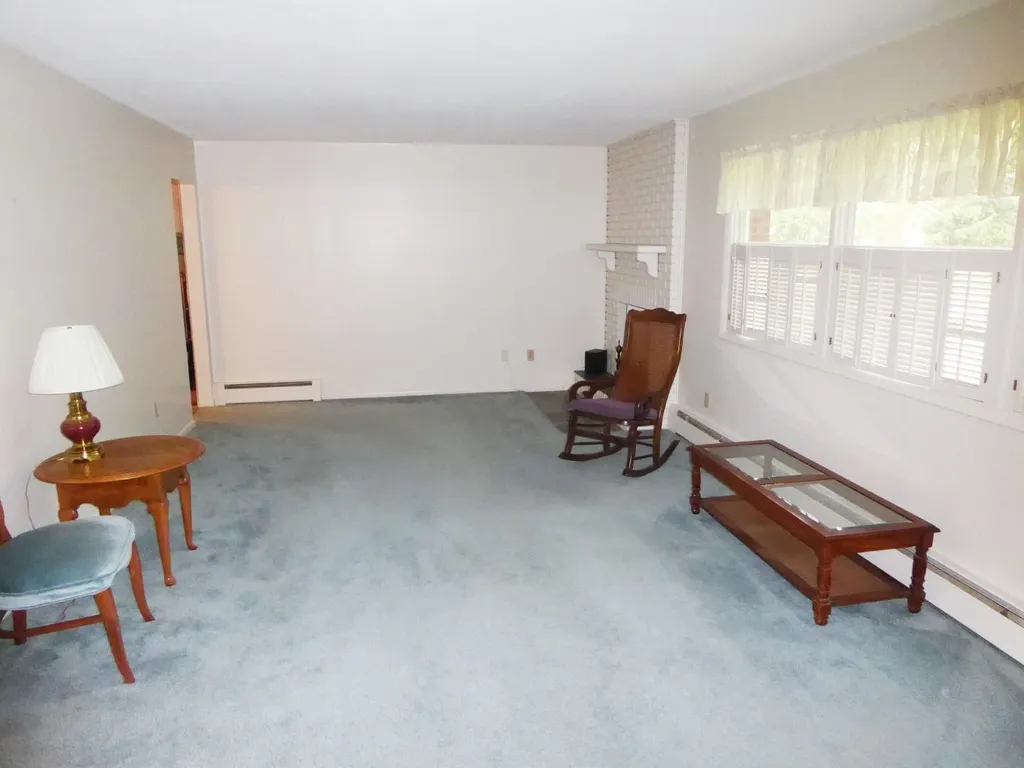 302 Juniper Ridge Shelburne VT 05482