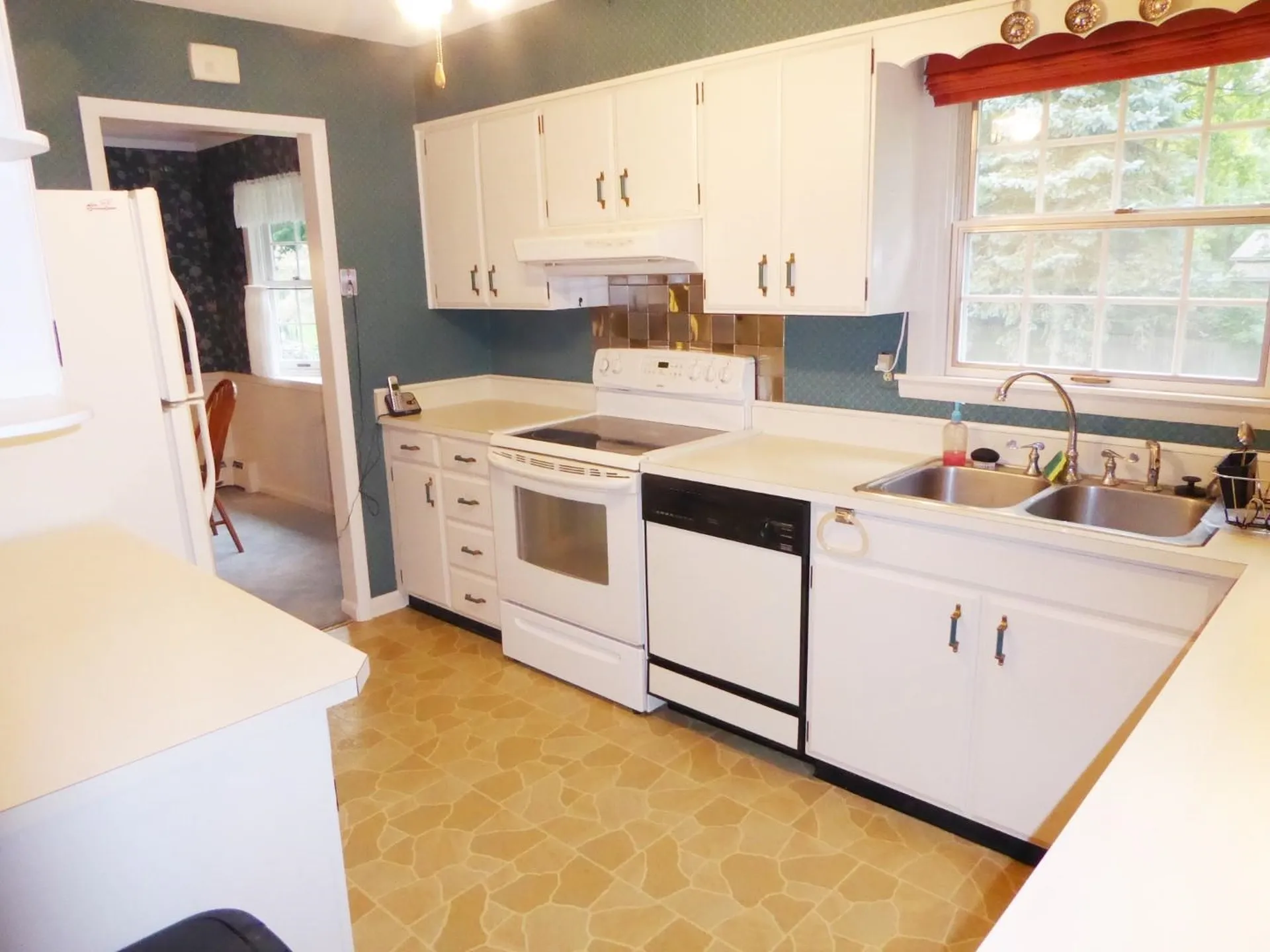 302 Juniper Ridge Shelburne VT 05482