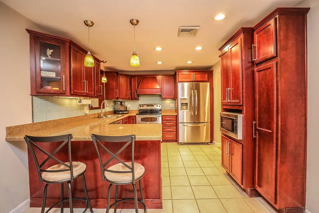 3 Joan Street Derry NH 03038