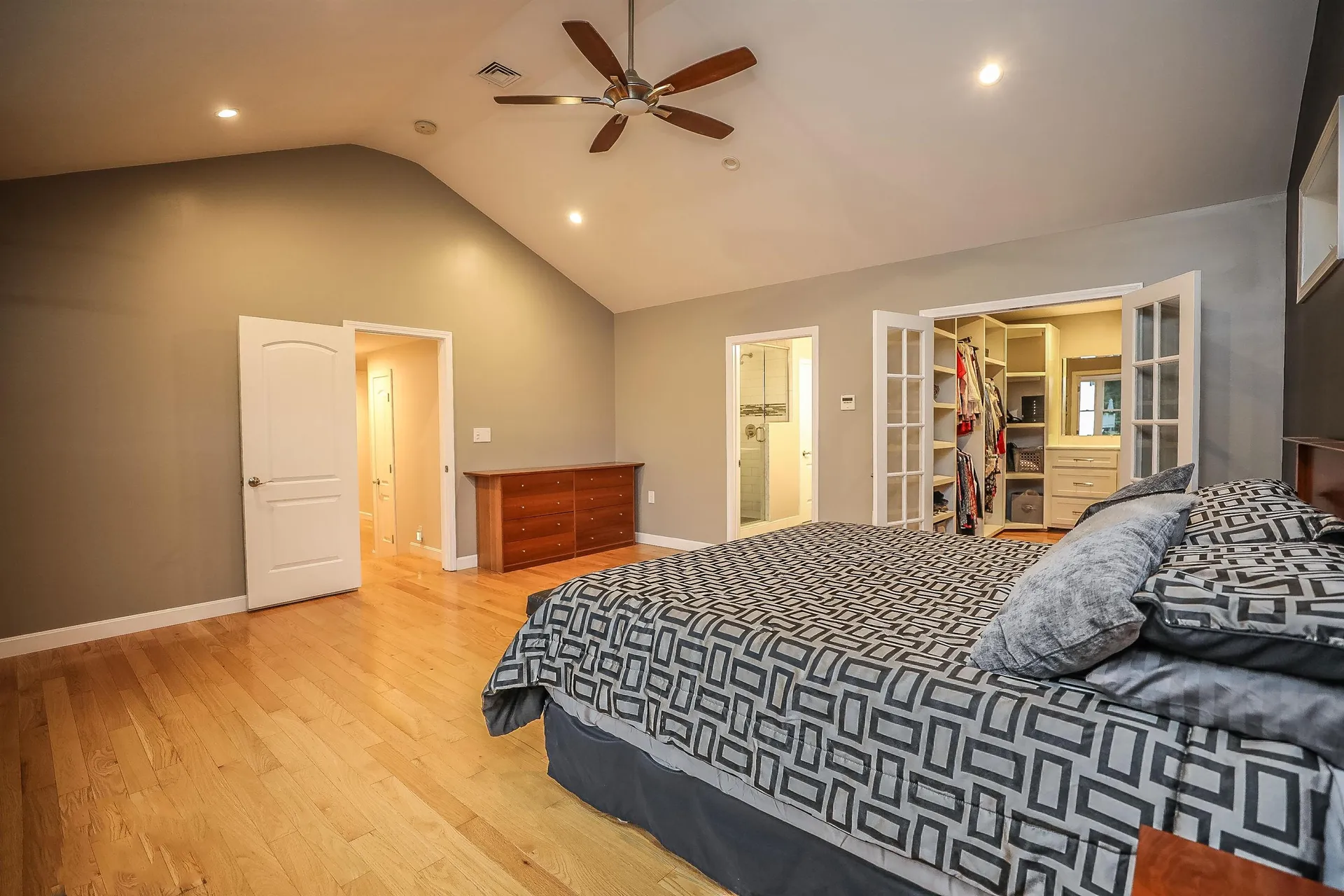 3 Joan Street Derry NH 03038