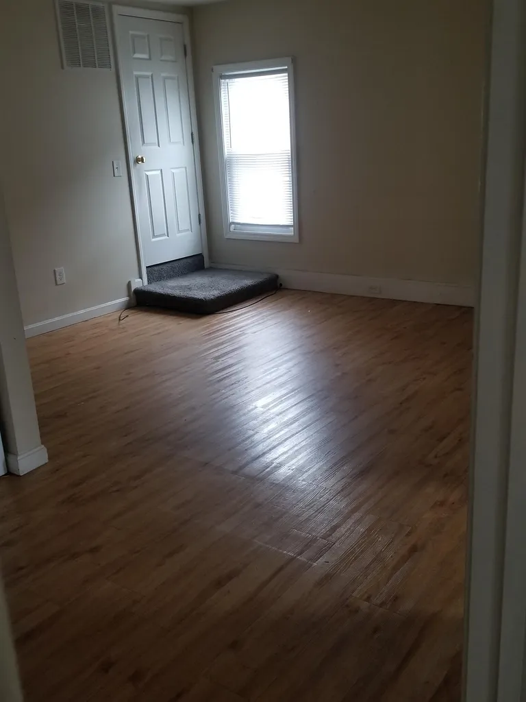 9 Linden Street Nashua NH 03064
