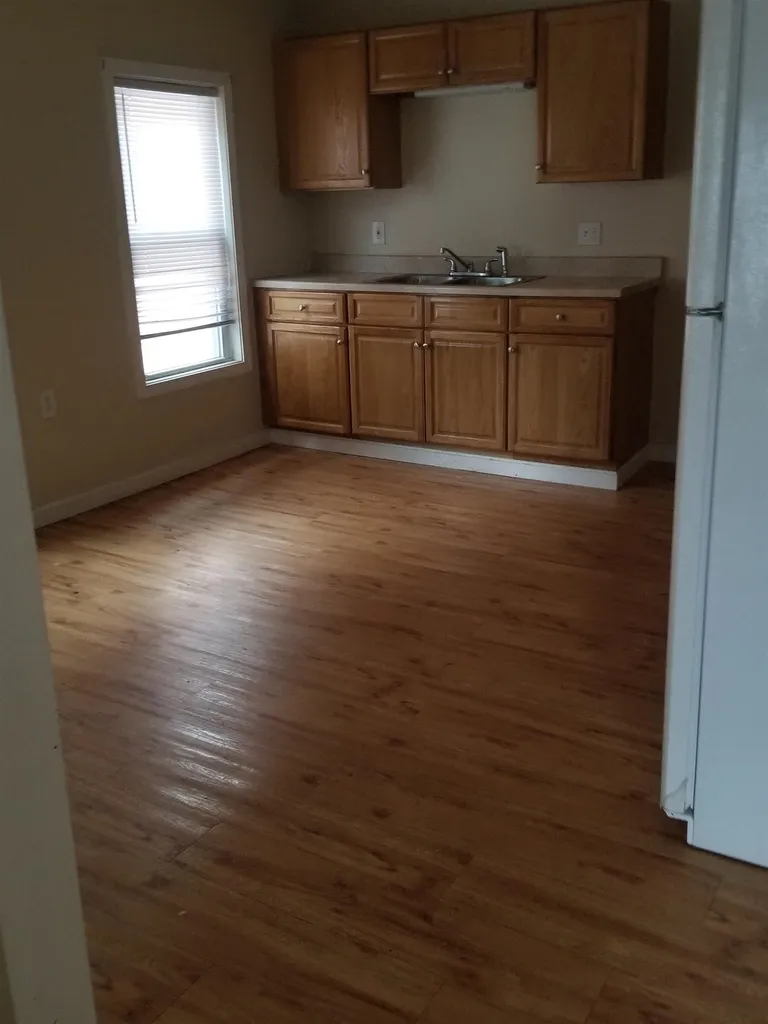 9 Linden Street Nashua NH 03064