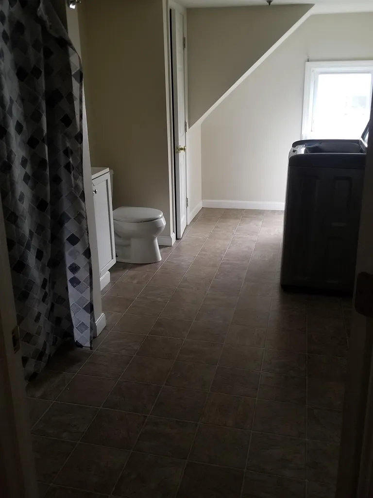 9 Linden Street Nashua NH 03064