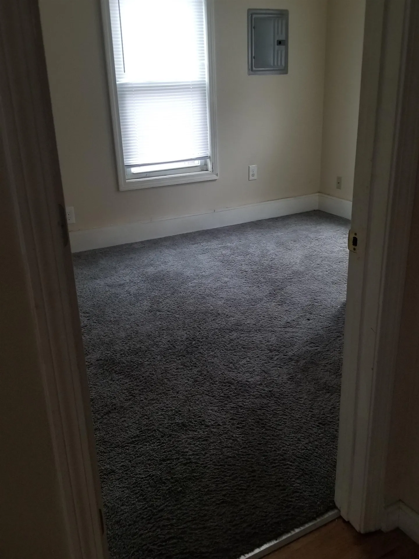 9 Linden Street Nashua NH 03064