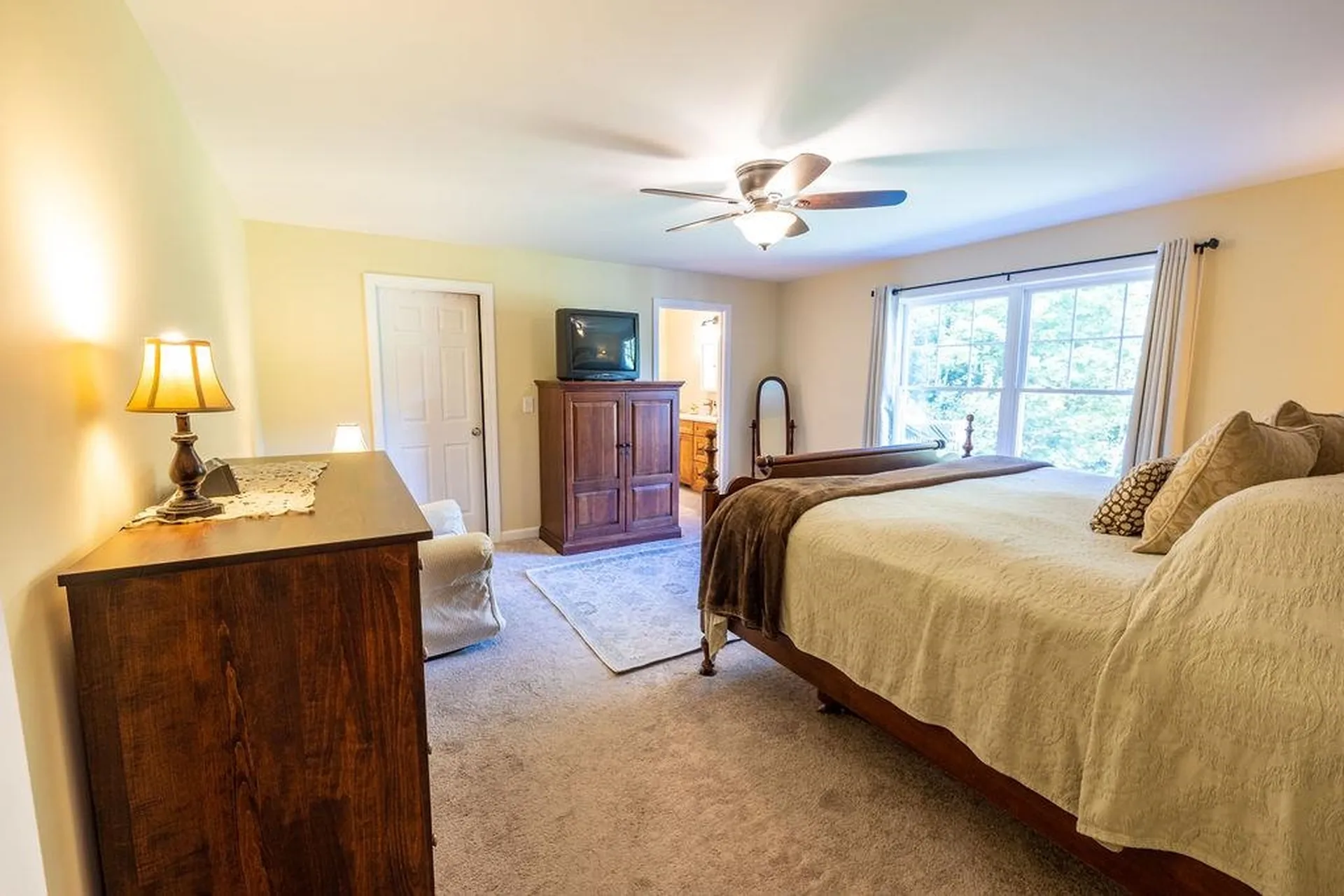 23 Curries Way Brookfield NH 03872