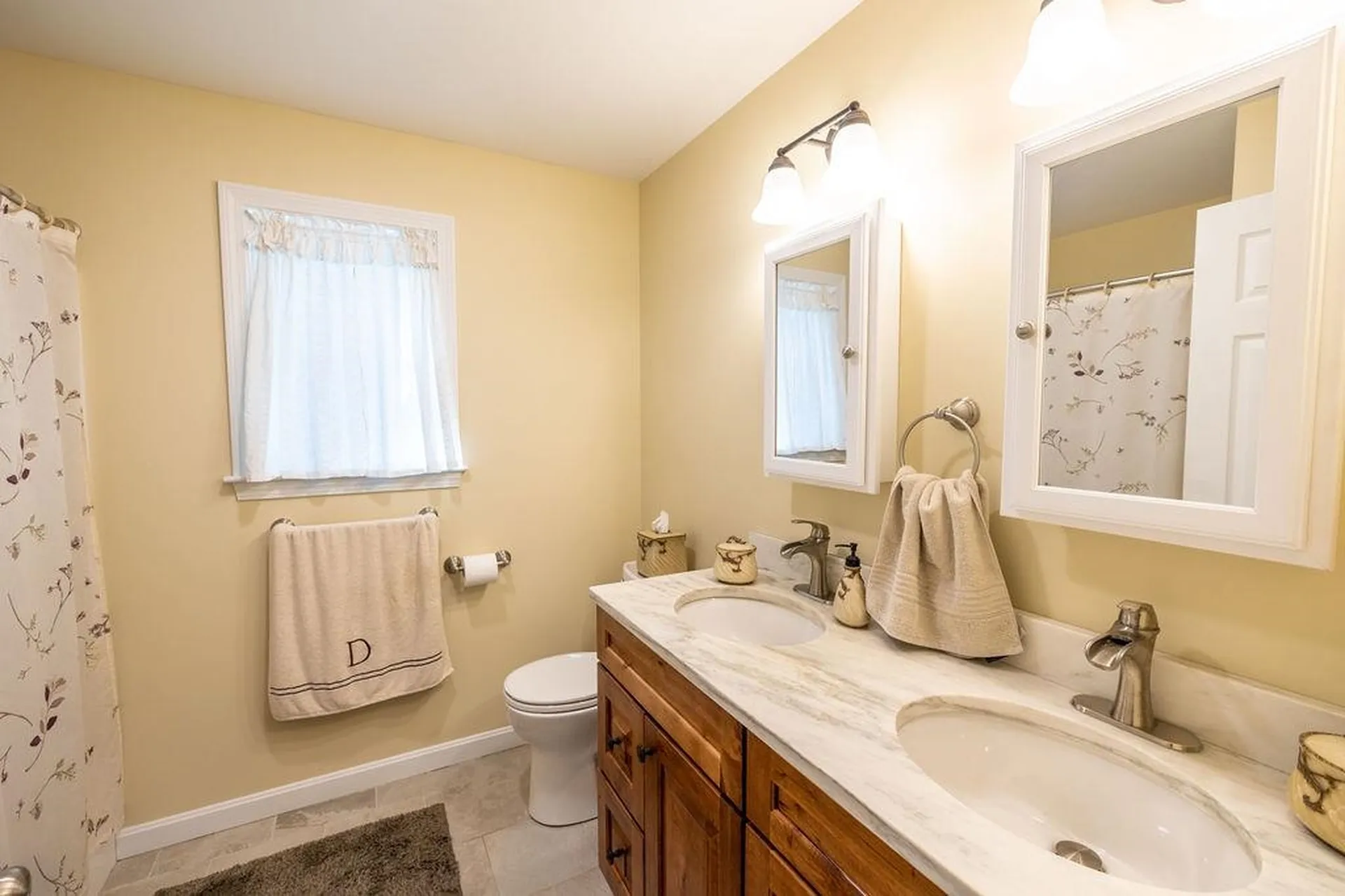 23 Curries Way Brookfield NH 03872