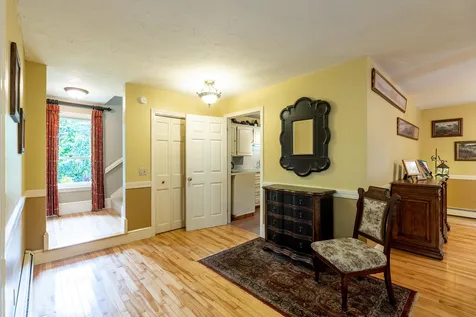 132 King Hill Road New London NH 03257