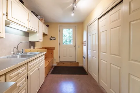 132 King Hill Road New London NH 03257