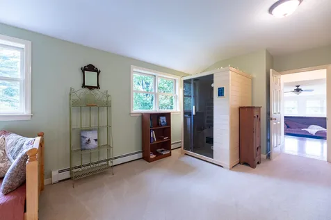 132 King Hill Road New London NH 03257