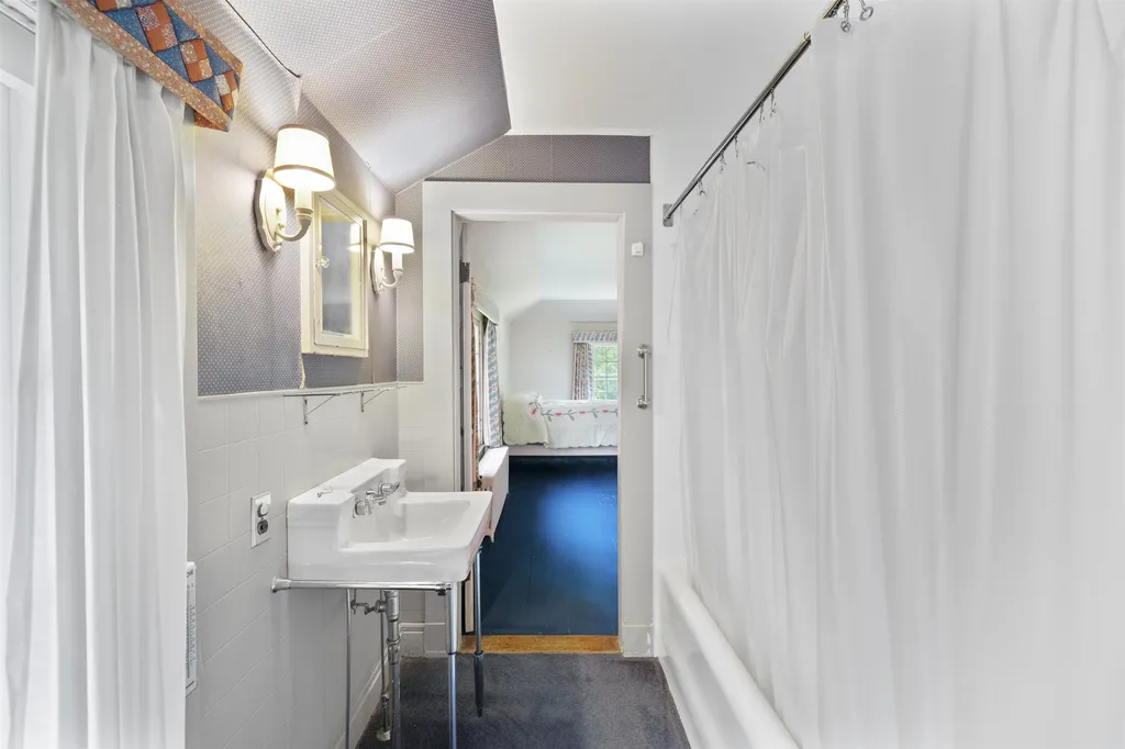 245 Saint Gaudens Road Cornish NH 03745-4234