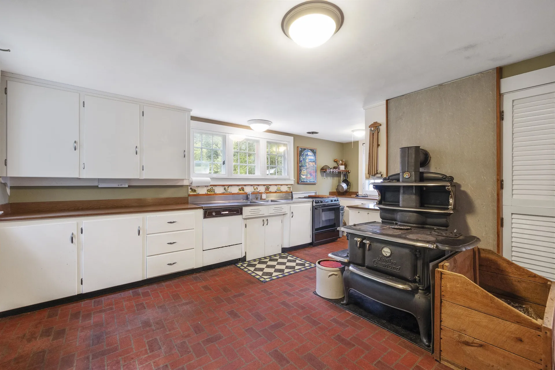 245 Saint Gaudens Road Cornish NH 03745-4234