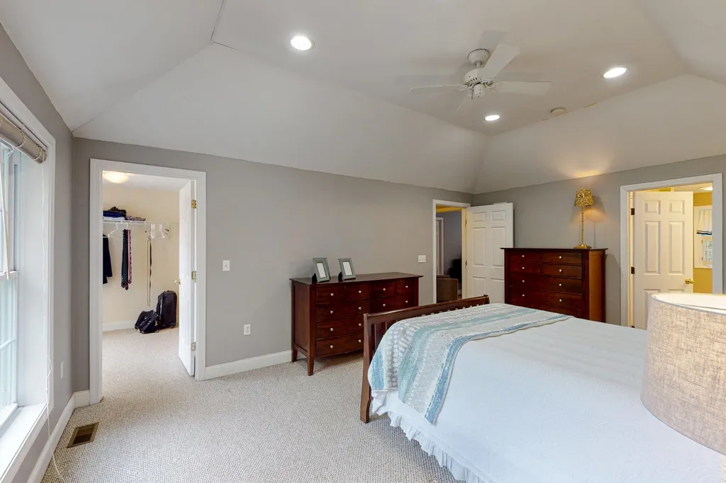 4 Orchards Road Wolfeboro NH 03894