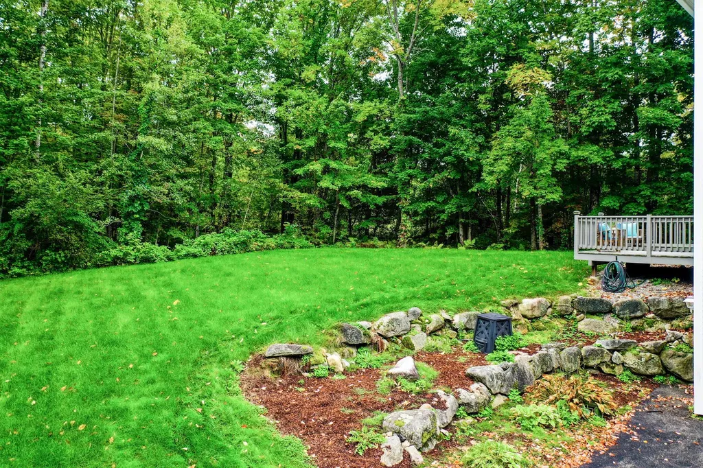 4 Orchards Road Wolfeboro NH 03894