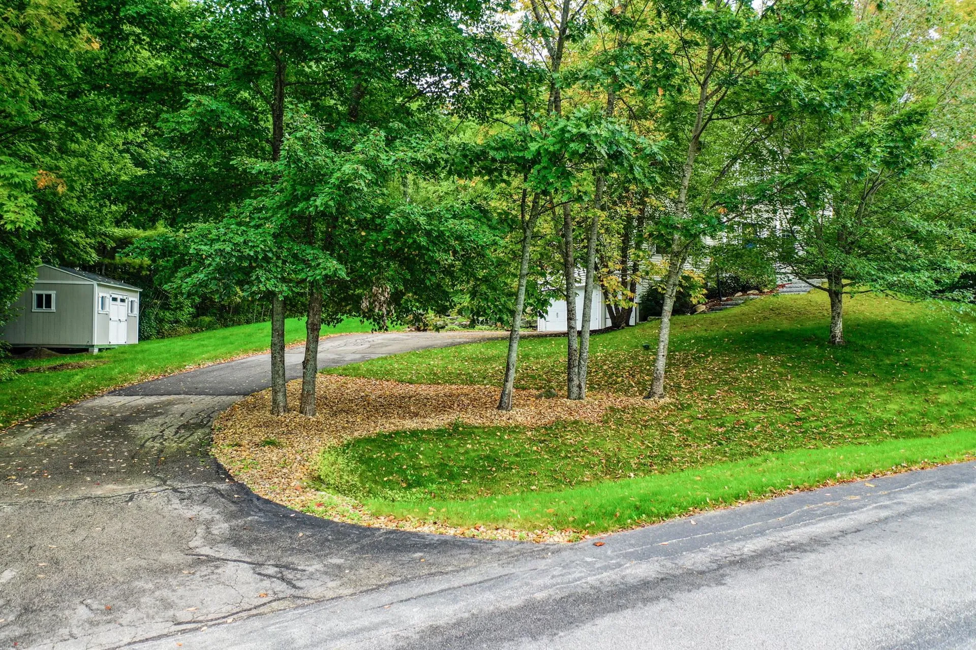 4 Orchards Road Wolfeboro NH 03894