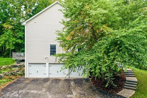 4 Orchards Road Wolfeboro NH 03894