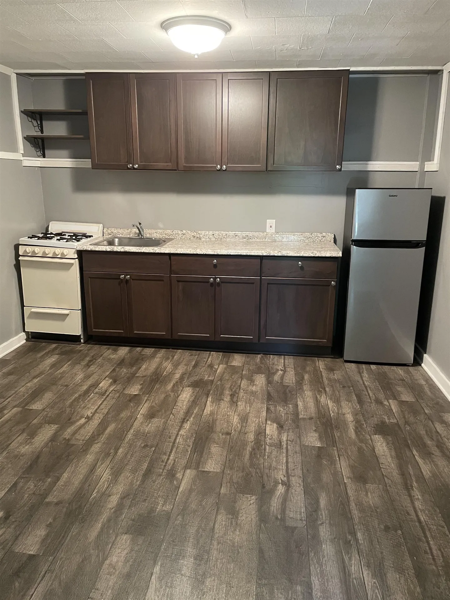 261 Union Avenue Laconia NH 03246
