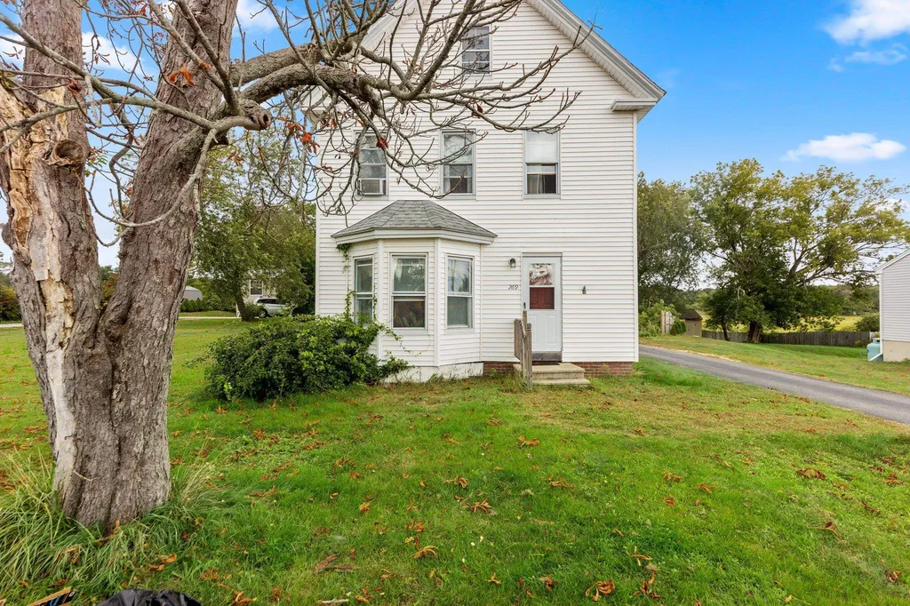 269 Walton Road Seabrook NH 03874