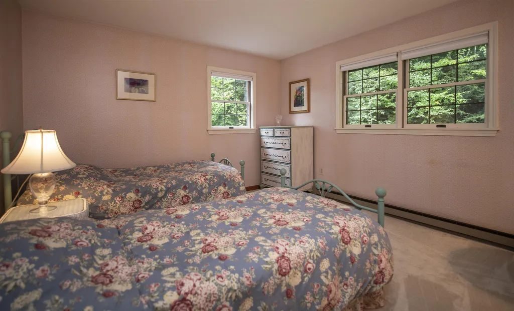 206 Hiram Atkins Byway Hartford VT 05059