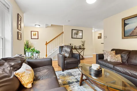 15 Eastwood Way Manchester NH 03109