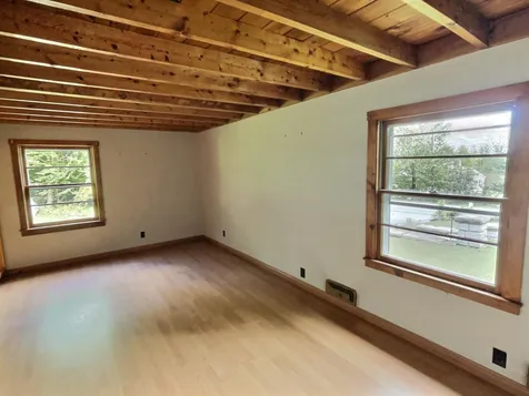 1205 King Hill Road New London NH 03257