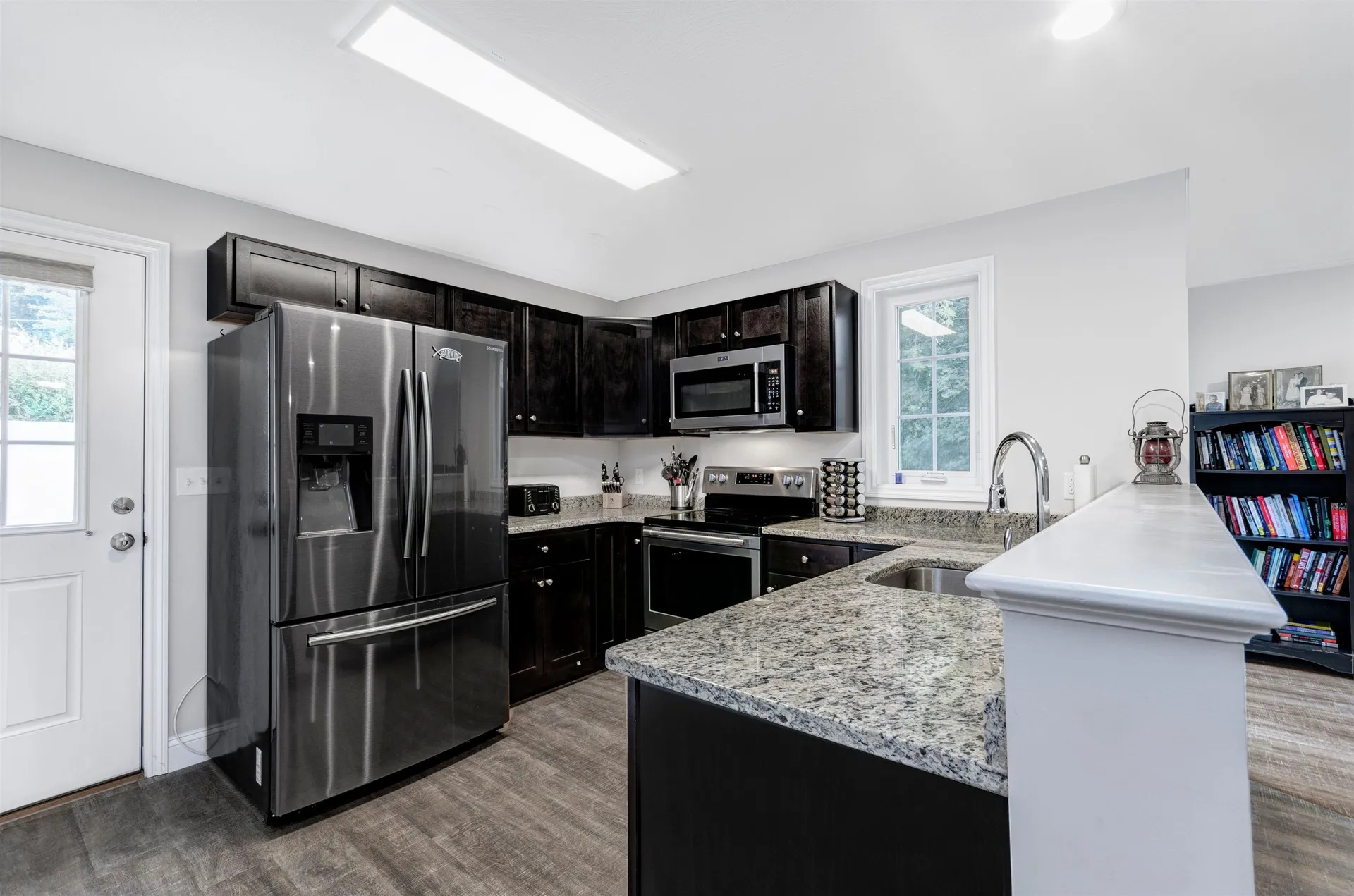 8 Bennett Street Nashua NH 03064