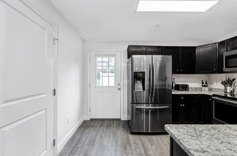 8 Bennett Street Nashua NH 03064